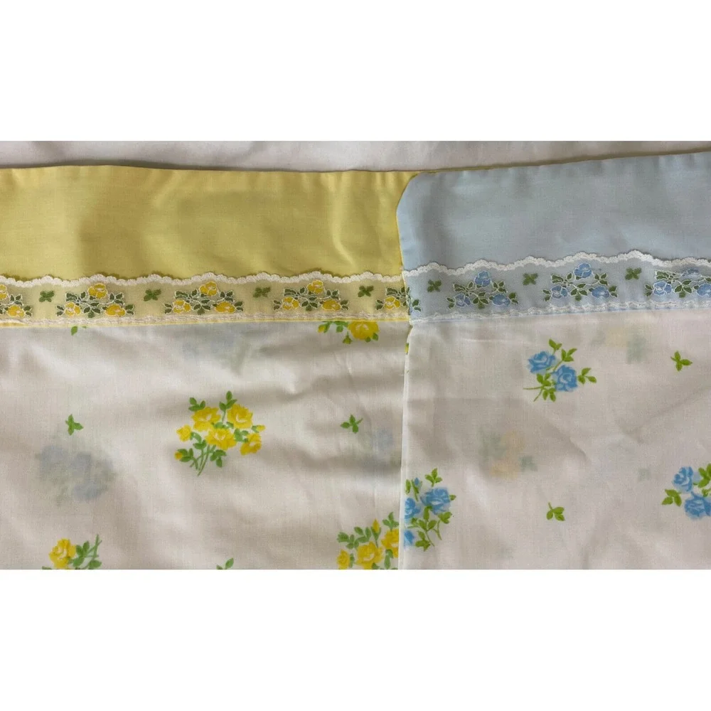 VTG Handmade Duvet Twin Cottage Mini Roses Yellow & Blue 1970s Lace Buttons Read